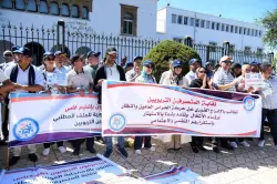 وقفة احتجاجية بعد إعفاء مدير مجموعة مدارس بمديرية الحاجب