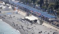 ملياردير صيني يدعو 6400 من موظفيه إلى عطلة في فرنسا (صور)
