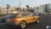 طنجة.. الملك يتجول بسيارته الجديدة