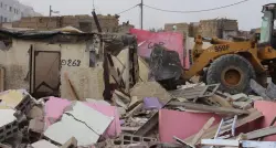 السلطات المحلية تهدم دوار بيه بعين السبع أحد أكبر الأحياء الصفيحية بالدار البيضاء