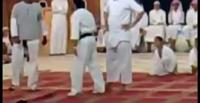بالفيديو.. معلم ابتدائي يبهدل مدرب كاراتيه  أمام الطلاب