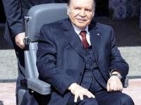 صراع خفي داخل العسكر بالجزائر ونائب وزير الدفاع يدعو إلى النأي بالجيش عن "الصراعات السياسوية" ومخابرات غربية تحذر