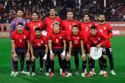 دفعا الثمن غاليًا.. كاف يعاقب لاعبين من منتخب مصر بالإيقاف بعد "إشارات الرشوة"