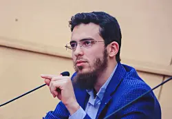 بعد توصله بسيل من الرسائل حول اختراعه الثوري.. د."العزوزي" يعد بالرد على المبالغات والانتقادات