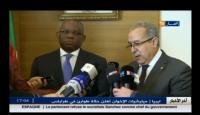 وزير الخارجية الجزائري مدافعا عن "حزب الله" لا يجب التدخل في الشؤون الداخلية للدول"
