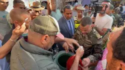 فضيحة غذائية بسطات.. ضبط براميل زيتون وفلفل حار فاسدة في قلب المدينة