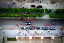 حرب دامية بين جماهير الوداد و الرجاء بعد الديربي 118
