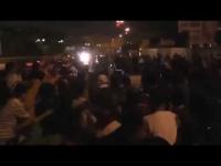 ساكنة المنامة تحج بكثافة لشوارع المدينة للترحيب بالملك