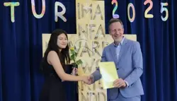 طفلة ألمانية تدهش العالم: تبدأ دراسة الاقتصاد في الجامعة بعمر 12 عاماً فقط