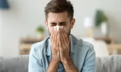 أعراض تشبه الإنفلونزا تظهر في الخريف يجب ألا تتجاهلها