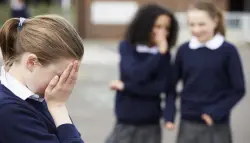 مأساة تهز فرنسا.. طفلة في التاسعة تُقدم على الانتحار بعد معاناتها من التنمّر