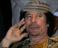 القذافي: سنسلح الجماهير لمواجهة العدوان الصليبي وسنهاجم كل هدف مدني او عسكري بالمتوسط 