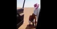 بالفيديو.. لحظة العثور على عائلة بعد فقدانها في الصحراء