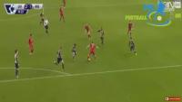 لاعب ليفربول "فيرمينو" يسجل هدفا خرافيا