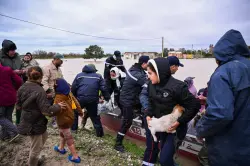 عمليات إجلاء المواطنين تتواصل بضواحي سيدي سليمان