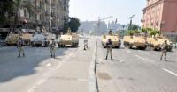 الجيش يغلق ميدان التحرير وينصب حواجز أمنية استعداداً لتظاهرات الإخوان