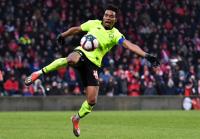 ليون الفرنسي يضم لاعب الوسط البرازيلي تياغو منديس