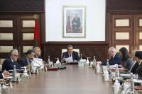 أخنوش يطمئن المغاربة: أسعار الطماطم والخضر واللحوم وزيت المائدة بدأت فعلا في الانخفاض