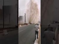 بالفيديو... مشهد صادم لانفجار هائل لأنبوب المياه بالطريق ببني ملال !