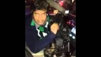 سائق طاكسي يسرق هاتفا نقالا