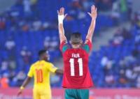 "الكاف" يختار فيصل فجر أفضل لاعب في مباراة "الأسود"