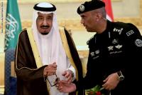فيديو غريب جدا...عراف لبناني شهير يتنبأ قبل عدة أشهر بمقتل الحارس الشخصي للملك السعودي