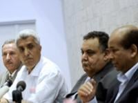 طائرات الناتو تواصل قصف طرابلس وانشقاق 8 من كبار ضباط الجيش عن القذافي 