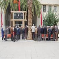 مديرو الإبتدائي يضربون والوزارة تهدد بالإقتطاع
