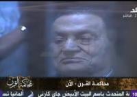 بالفيديو: مبارك يبكي في "في جلسة محاكمته "