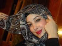 الفنانة المغربية بسمة بوسيل تواجه السجن بسبب تامر حسني!