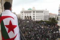 في إشارة ضمنية مضحكة للمغرب...النظام الجزائري يواصل نهج سياسة النعامة ويتهم "أطرافا خارجية معادية" بتحريك الاحتجاجات الشعبية