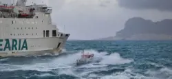 بسبب سوء الأحوال الجوية.. اضطرابات في حركة الملاحة البحرية بين الجزيرة الخضراء وطريفة وطنجة