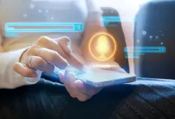 باحثون صينيون يبتكرون ميكروفون بصري يلتقط الكلام من اهتزازات أشياء يومية