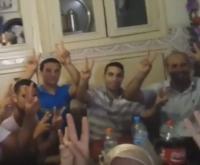 فيديو مؤثر..بعد مقال "أخبارنا" ،الصم والبكم يتوافدون من المدن المغربية على منزل الزوجين الأصمين ضحيتا حكم الافراغ