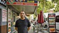 شاب جزائري يخلق الحدث باسبانيا بتصرف أخلاقي "نادر"