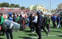 إصابة 15 شرطياً في أعمال شغب عقب مباراة كرة قدم بالجزائر