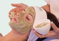 تعرفي على أخر صيحات مواد التجميل الطبيعية