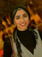 الشاعرة الكويتية  التي تم تكفيرها ترد
