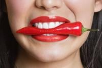 هل المأكولات الحارة ضارة للمرأة الحامل وجنينها؟