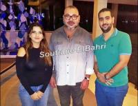 هذا ما دار بين زوجين والملك بعدما التقياه صدفة بالسنغال