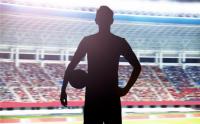 سابقة... اعتقال لاعب من بطولة القسم الثاني قبيل بداية المباراة