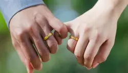 طبيب يرتكب مجزرة عائلية في نهار رمضان بسبب "زواج سري"