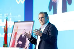 أخنوش من كلميم: ماجيناش نقولو ليكم العام زين وحكومة "المعقول" ستعمل لبناء مستقبل أبناء المغاربة