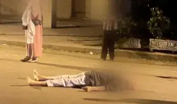 طنجة.. مصرع مسن دهسته سيارة نقل العمال أثناء توجهه لصلاة الفجر