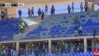 شغب ملعب مراكش ..وكيل الملك يعلن اعتقال 65 من جماهير الرجاء واصابة 14 عنصر أمني