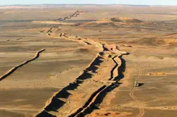 معبر جديد يغير قواعد اللعبة بين المغرب وموريتانيا