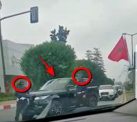 حديث الصورة : فيسبوكيون يتضامنون مع شرطية مرور ضد " مولات الرانج "