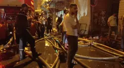 الدار البيضاء..النيران تلتهم محلات تجارية بقيسارية "الحفّاري"والوقاية المدنية تتدخل في الوقت المناسب