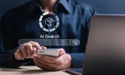 دراسة: استخدام الذكاء الاصطناعي للبحث عن المعلومات يُضعف الذاكرة وعمق المعرفة