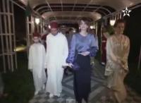 ‫مولاي رشيد يدردش مع الأمير مولاي الحسن